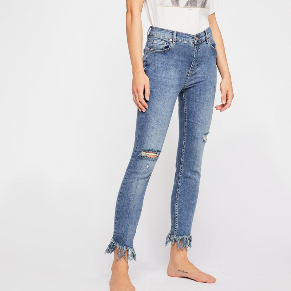 Free People Great Heights Frayed Skinny Jeans 25